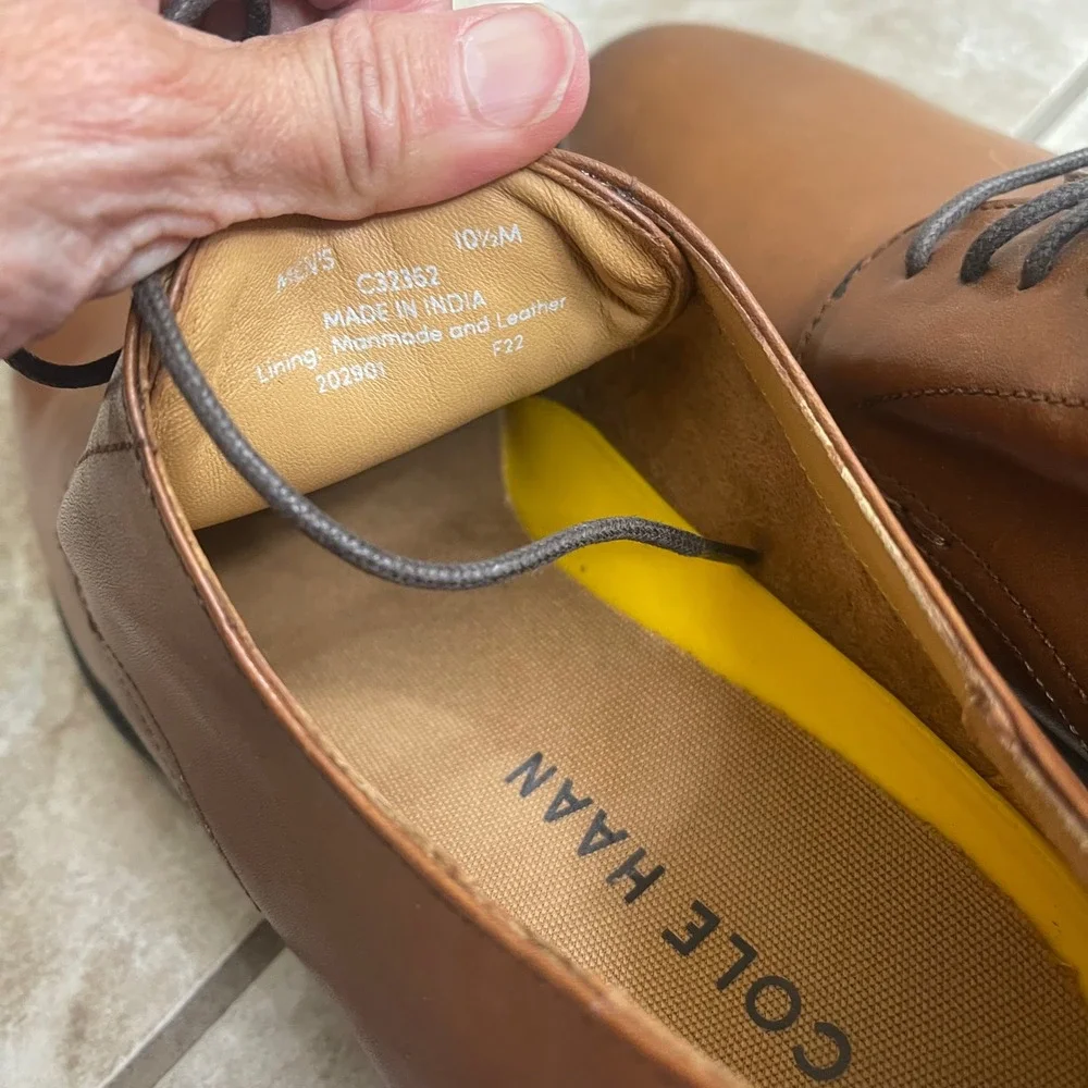Cole Haan NWOT Mens chamberlin Tan Leather Derby Dress Shoes C32352 Size 10.5M